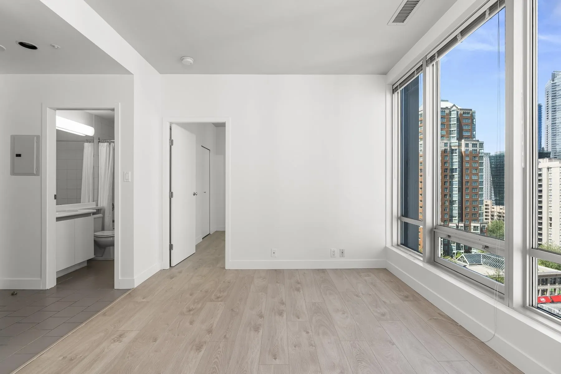 989 Nelson Street #1012