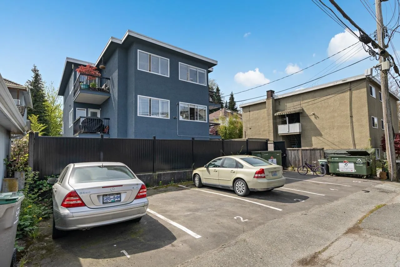 1923 Parker Street