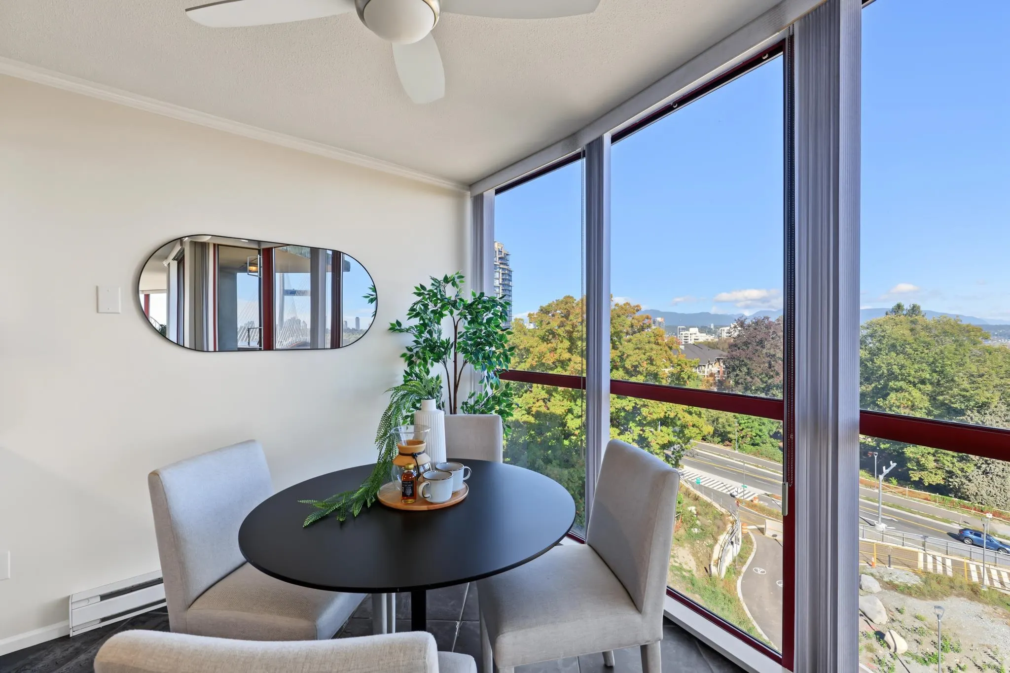 38 Leopold Place #602