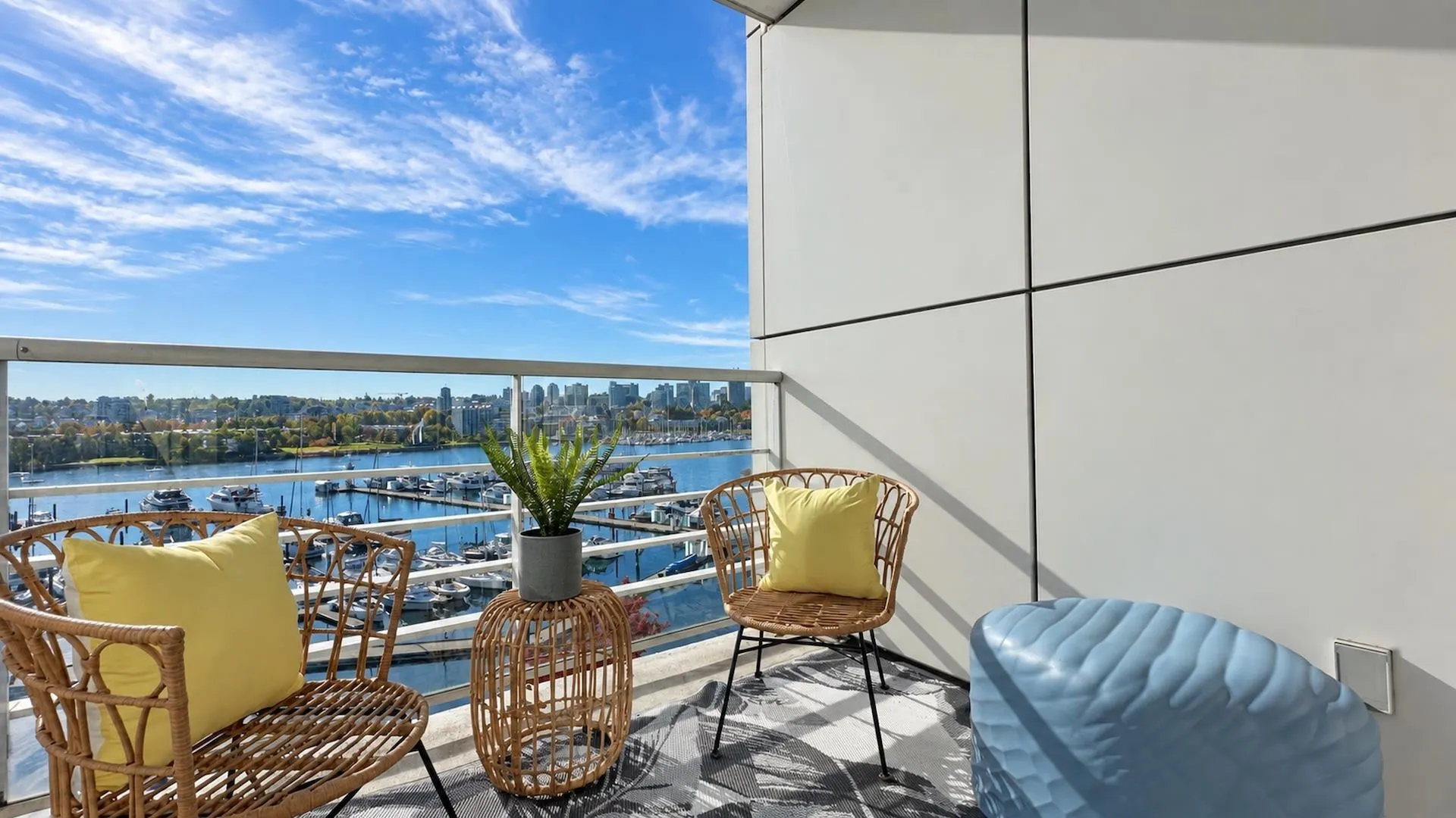 1111 Marinaside Crescent #701