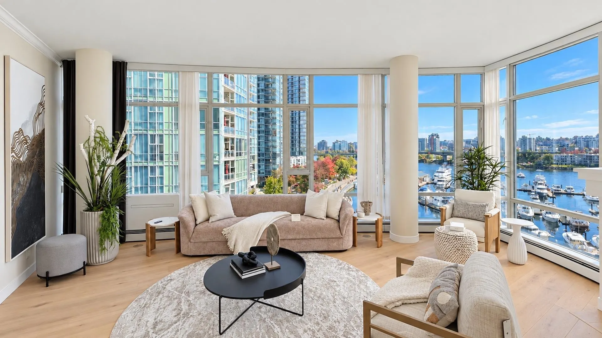 1111 Marinaside Crescent #701