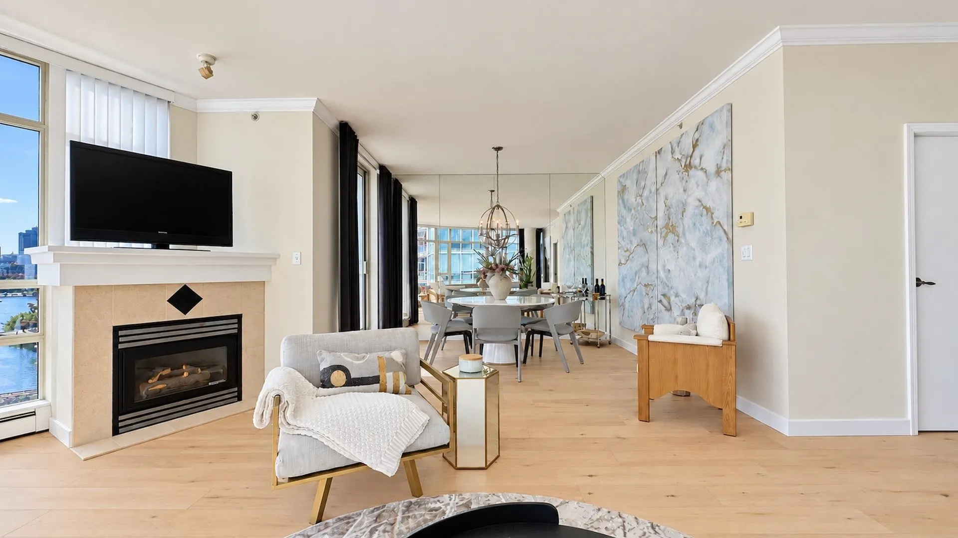 1111 Marinaside Crescent #701