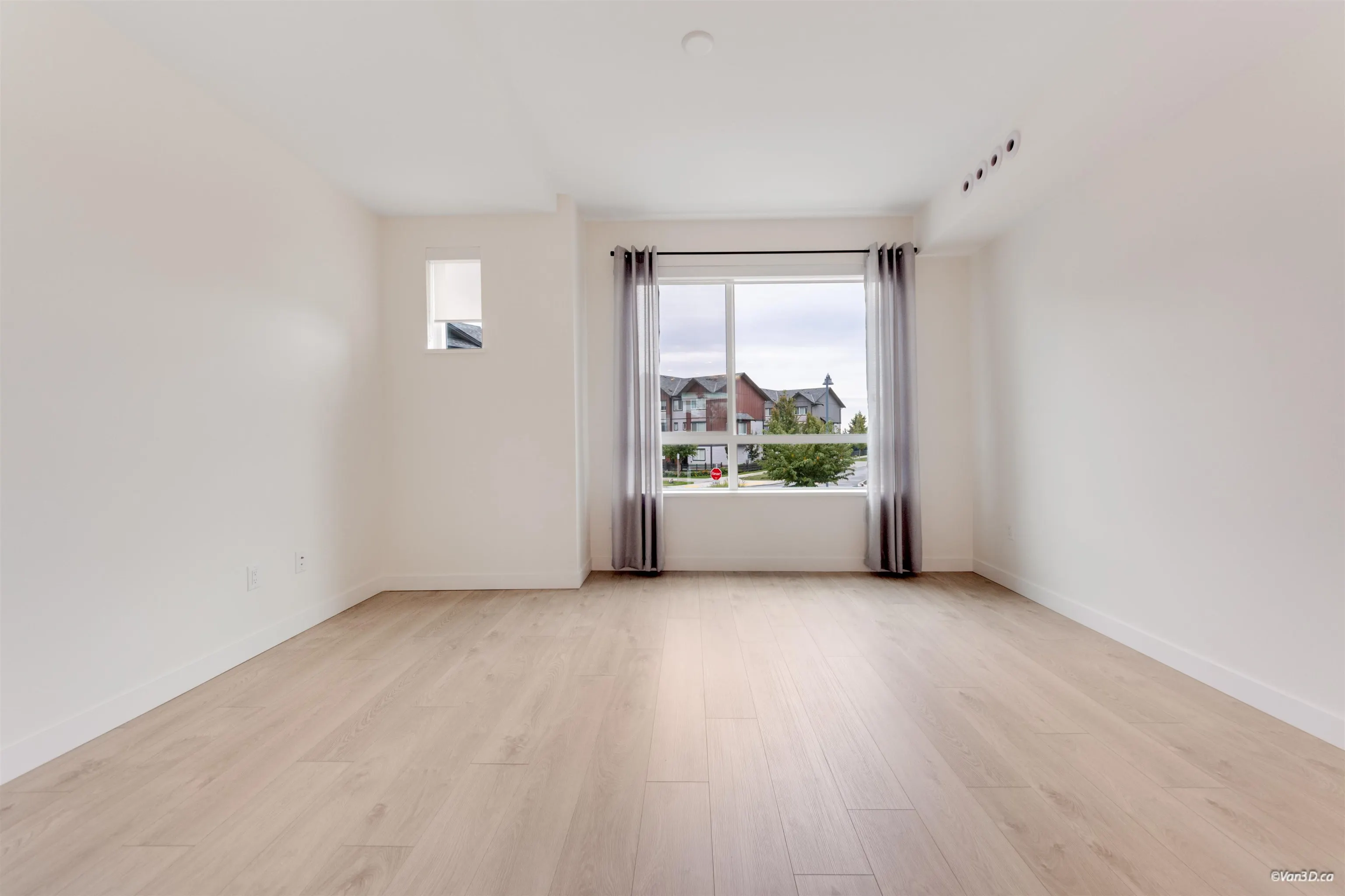 4375 Cormorant Way #30