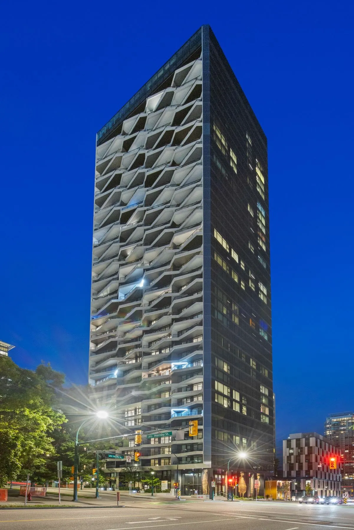 889 Pacific Street #2903