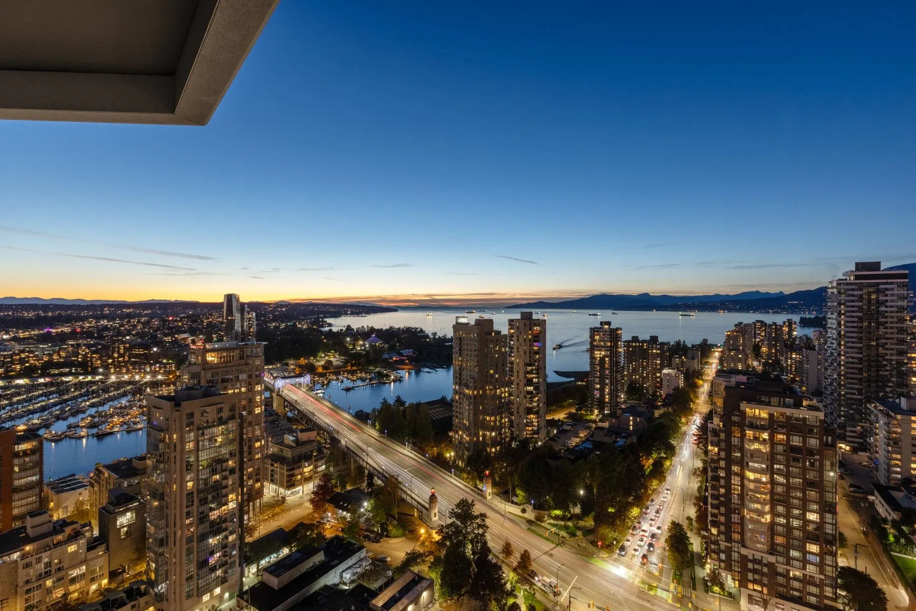 889 Pacific Street #2903