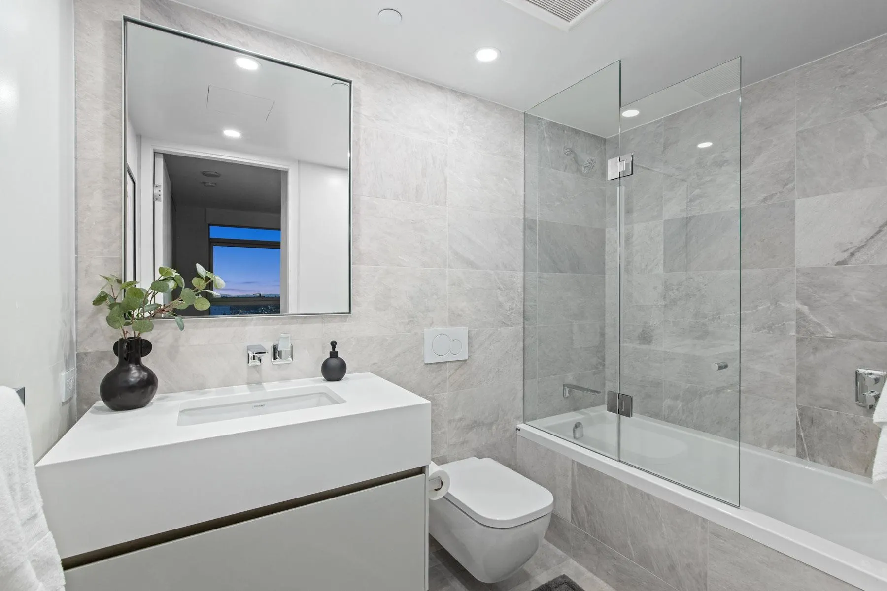 889 Pacific Street #2903