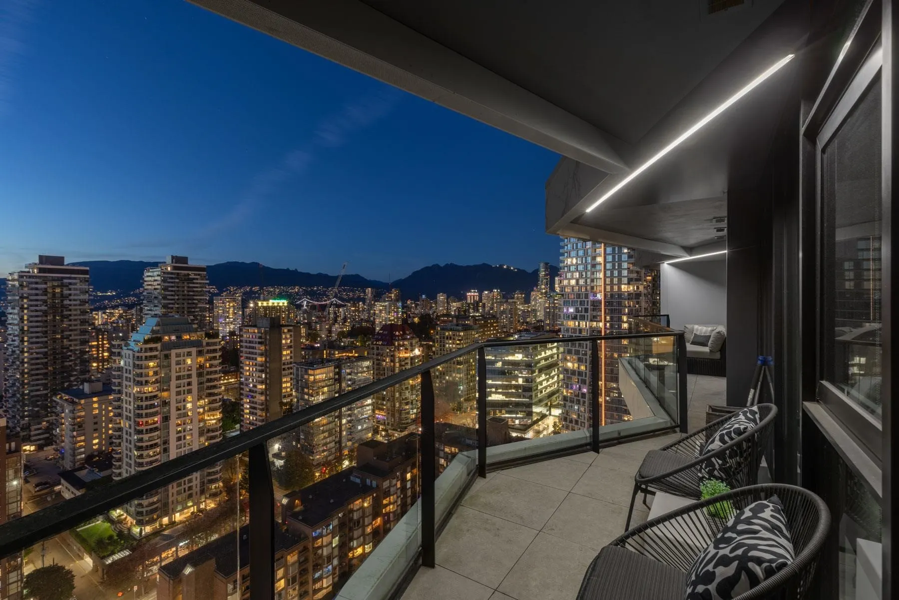 889 Pacific Street #2903