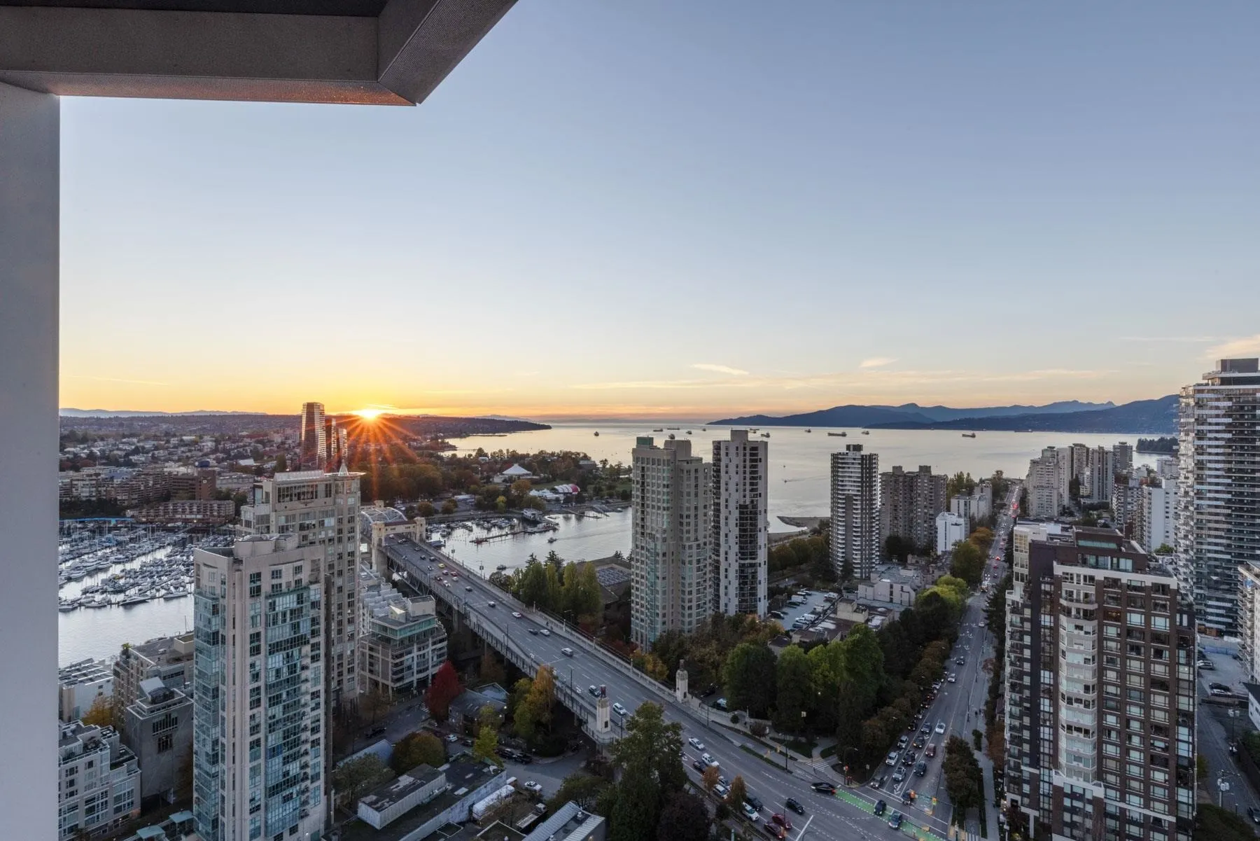 889 Pacific Street #2903