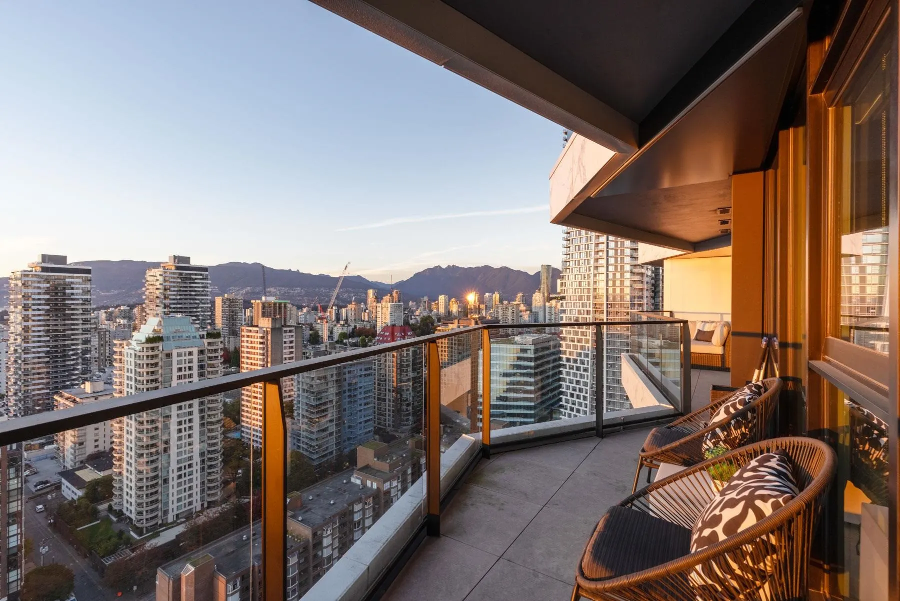 889 Pacific Street #2903