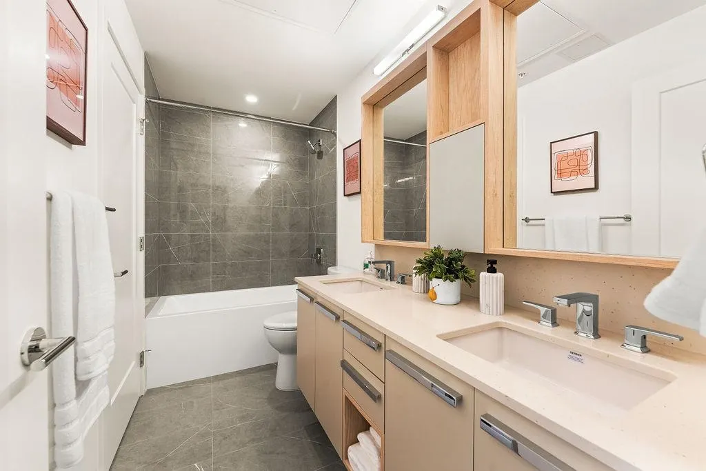 13788 76 Avenue #124