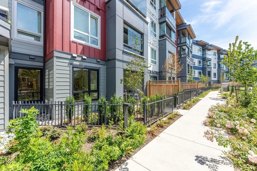 13788 76 Avenue #124