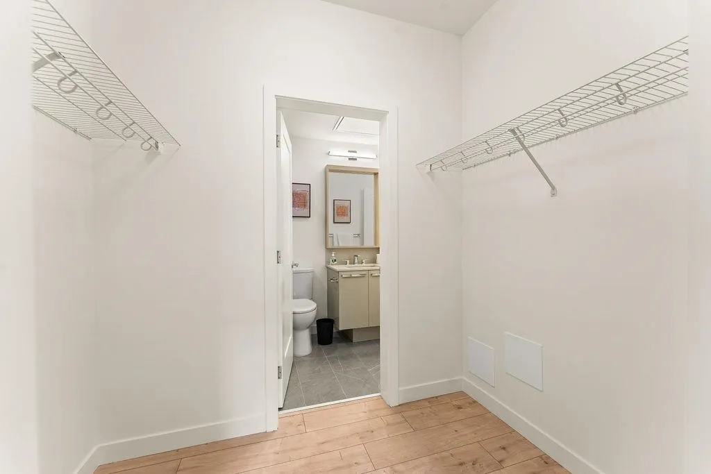 13788 76 Avenue #124