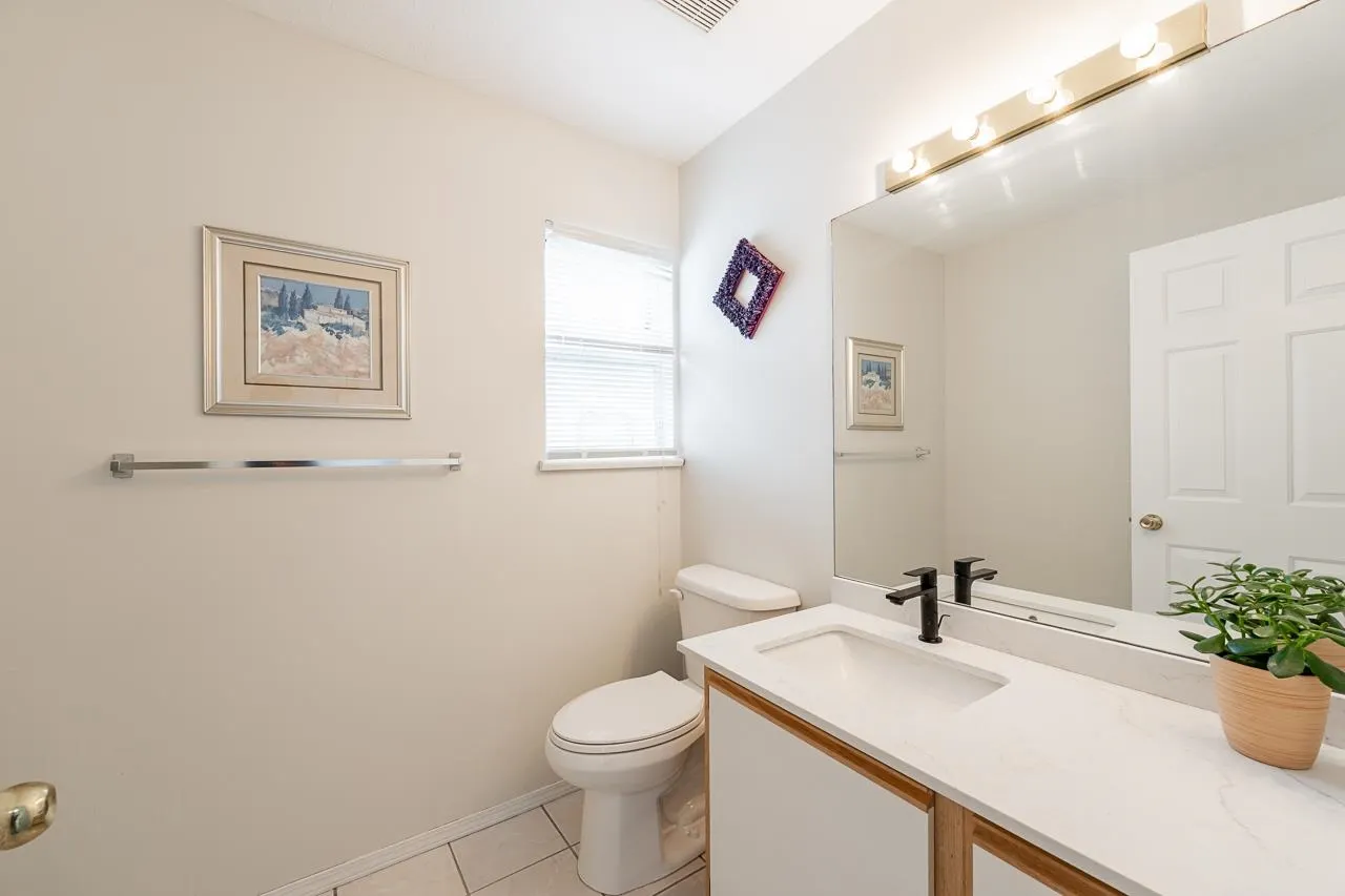 2917 Kalamalka Drive
