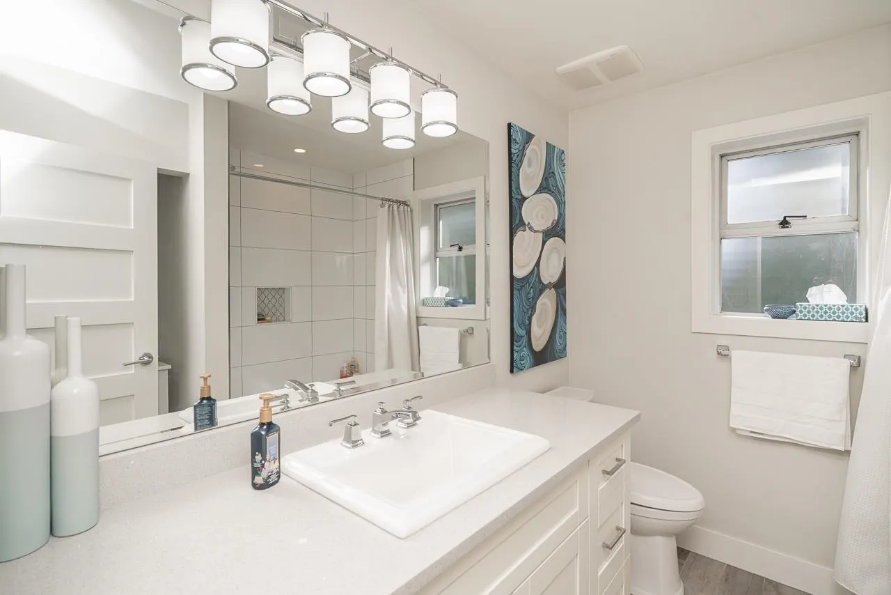6143 Killarney Drive