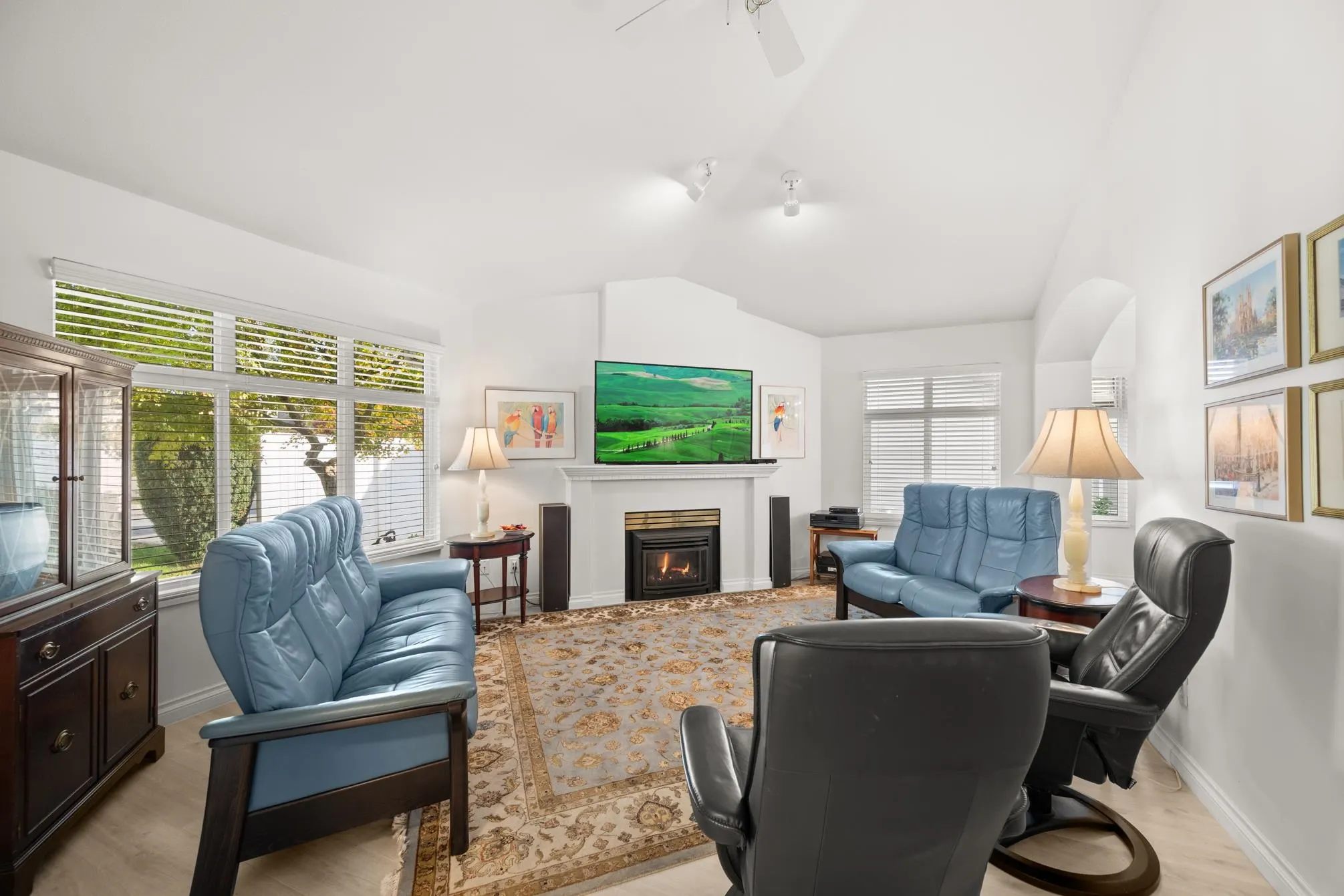 19649 53 Avenue #5