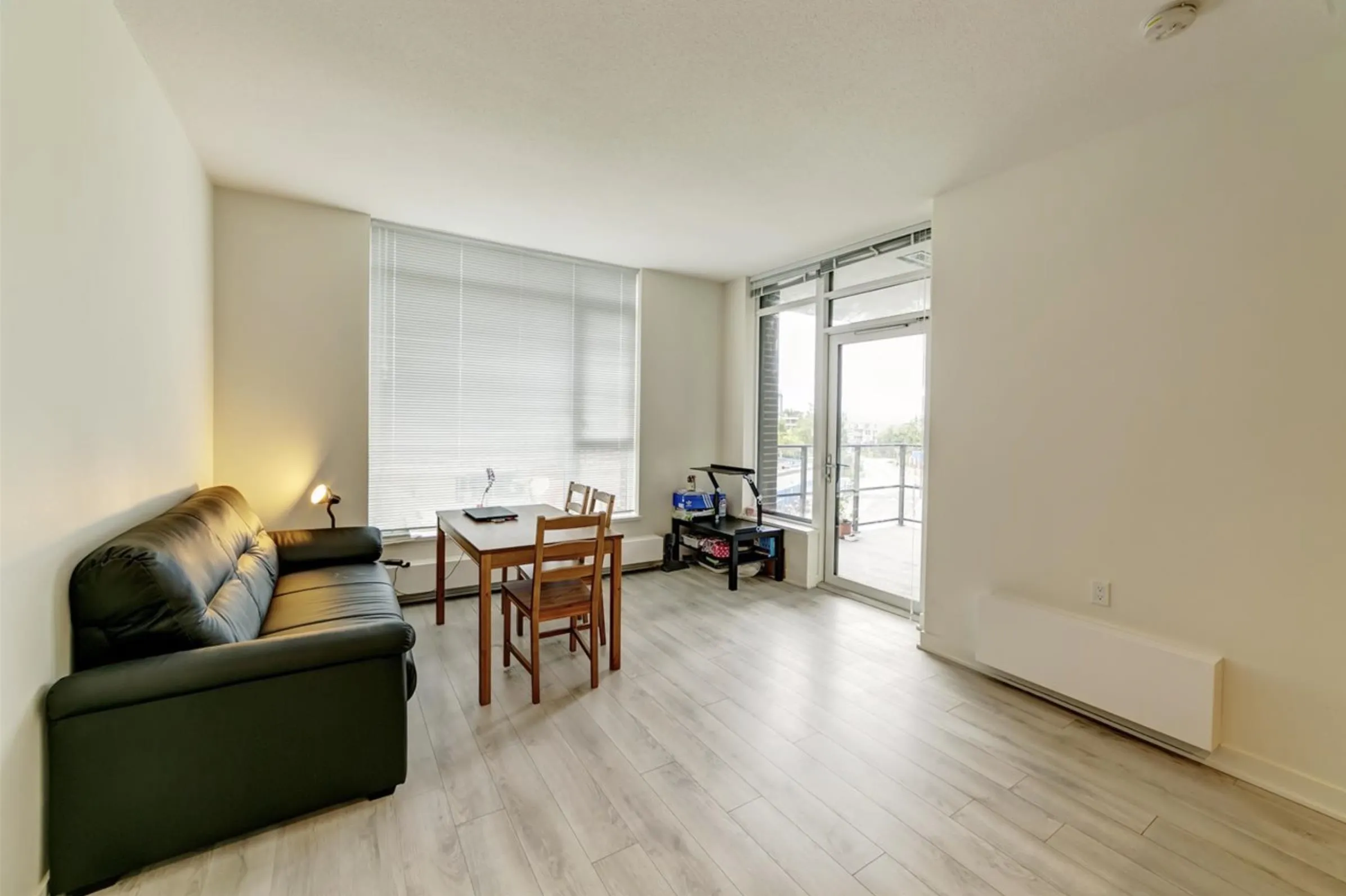 8850 University Crescent #513