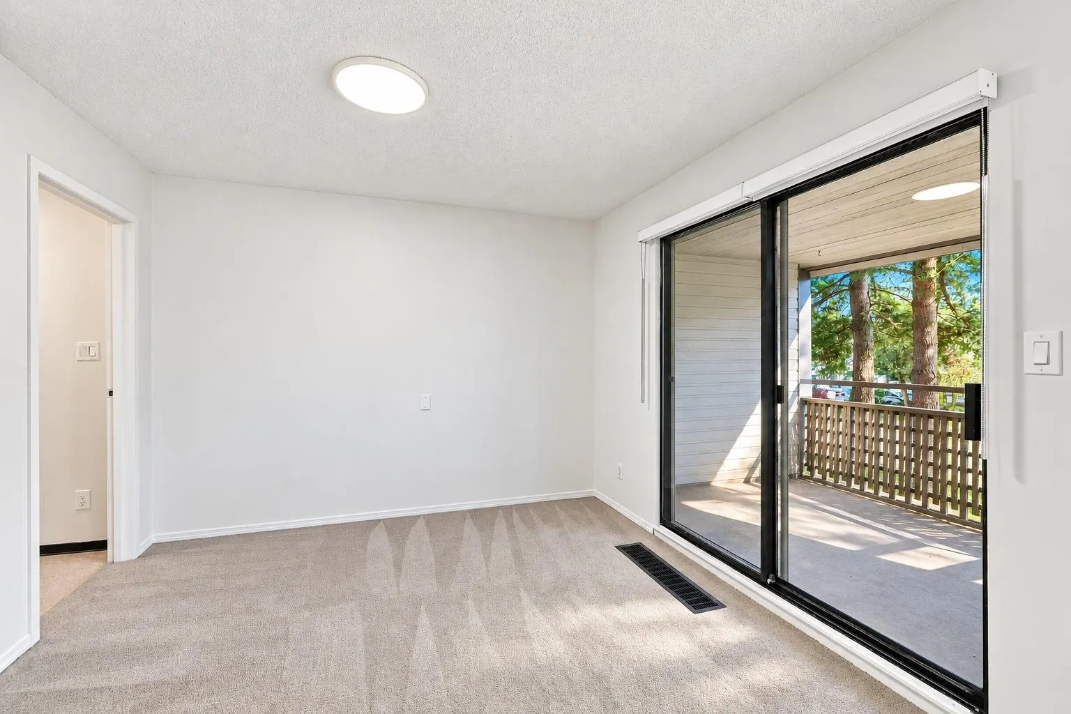 10511 Holly Park Lane