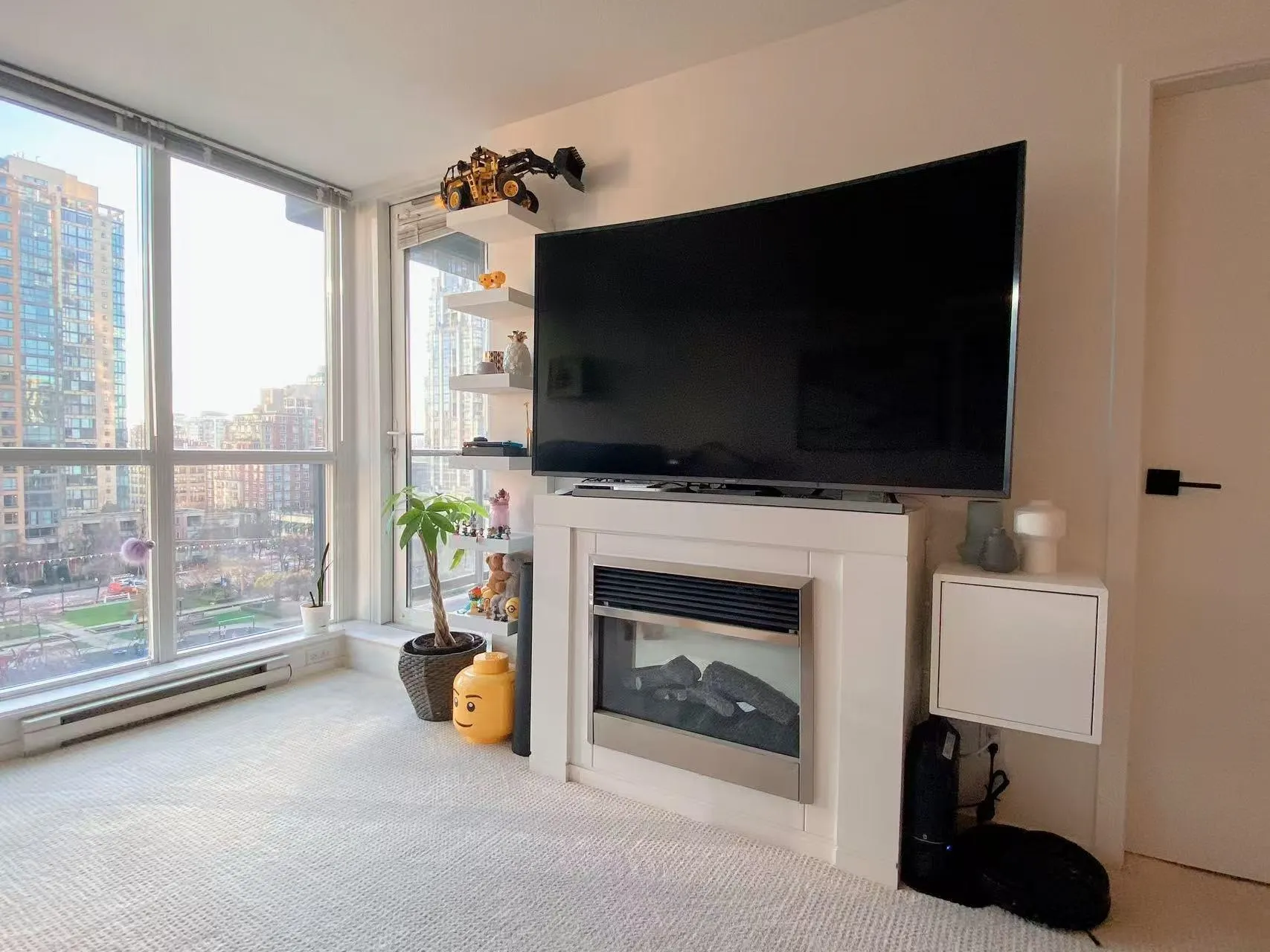 1155 Seymour Street #6xx