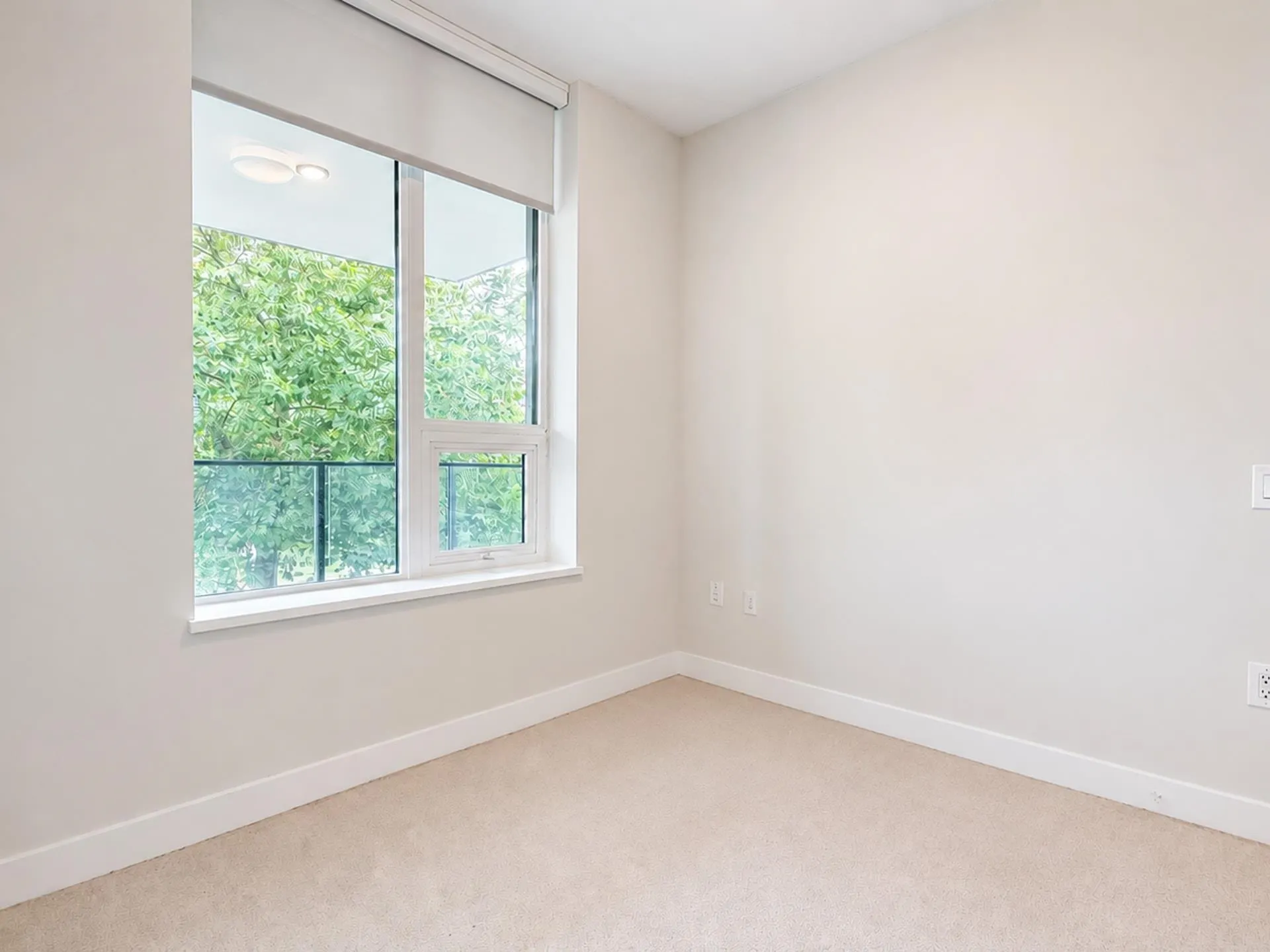 5410 Shortcut Road #303