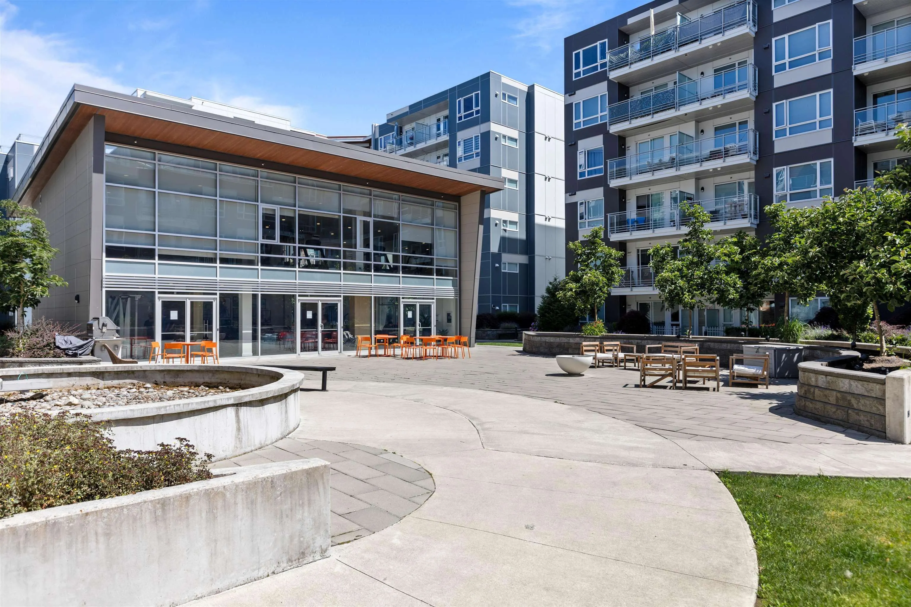 10581 140 Street #419