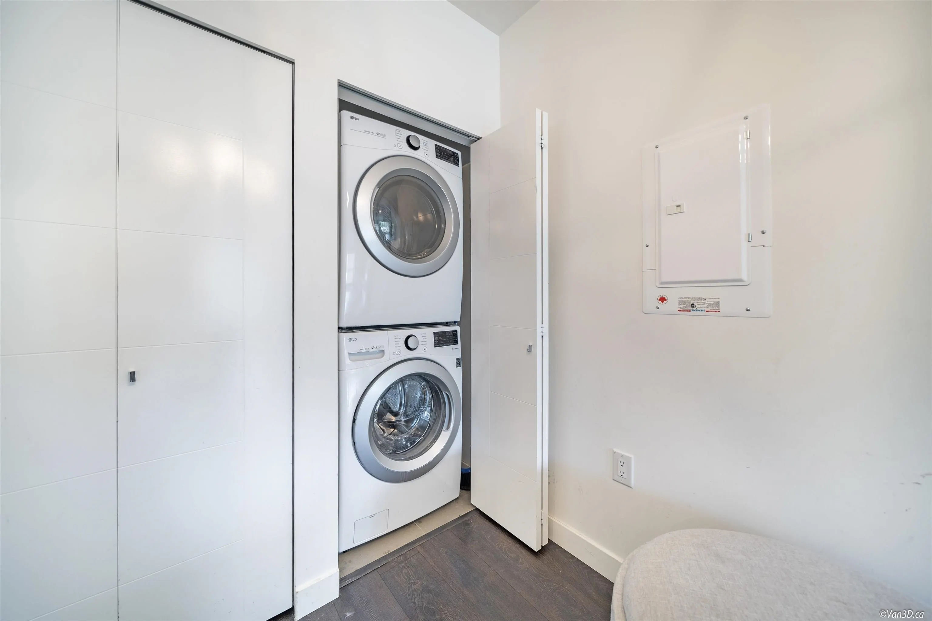 10581 140 Street #419