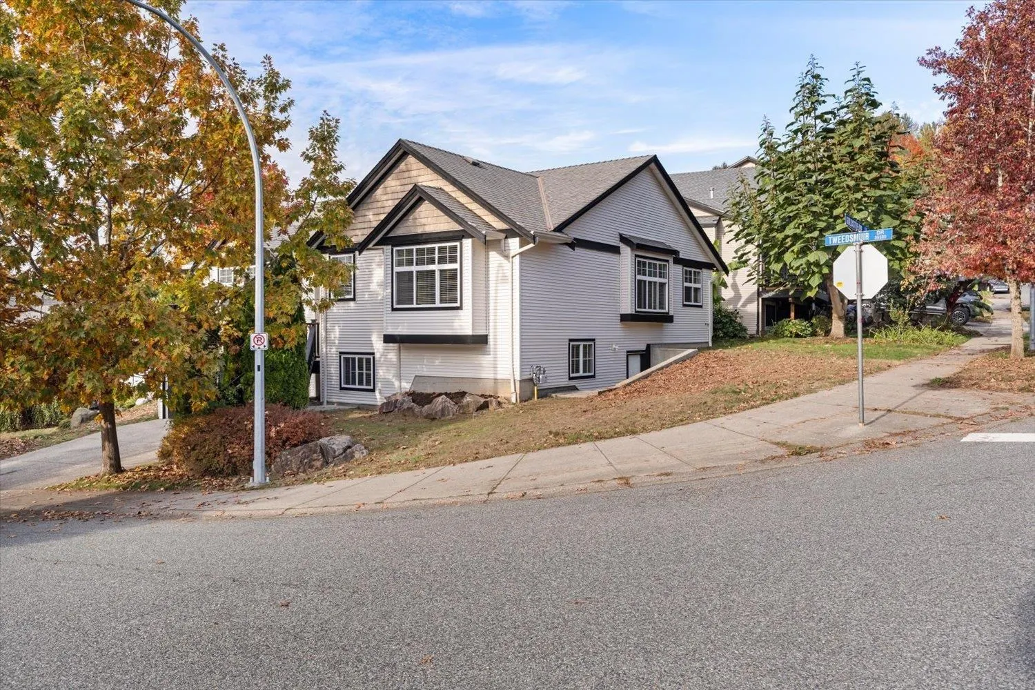 35553 Tweedsmuir Drive