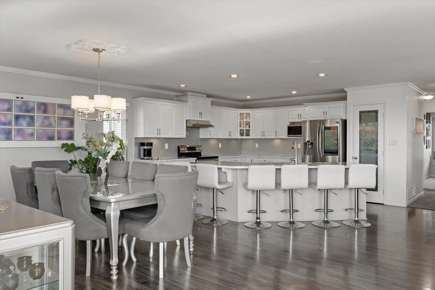 35553 Tweedsmuir Drive