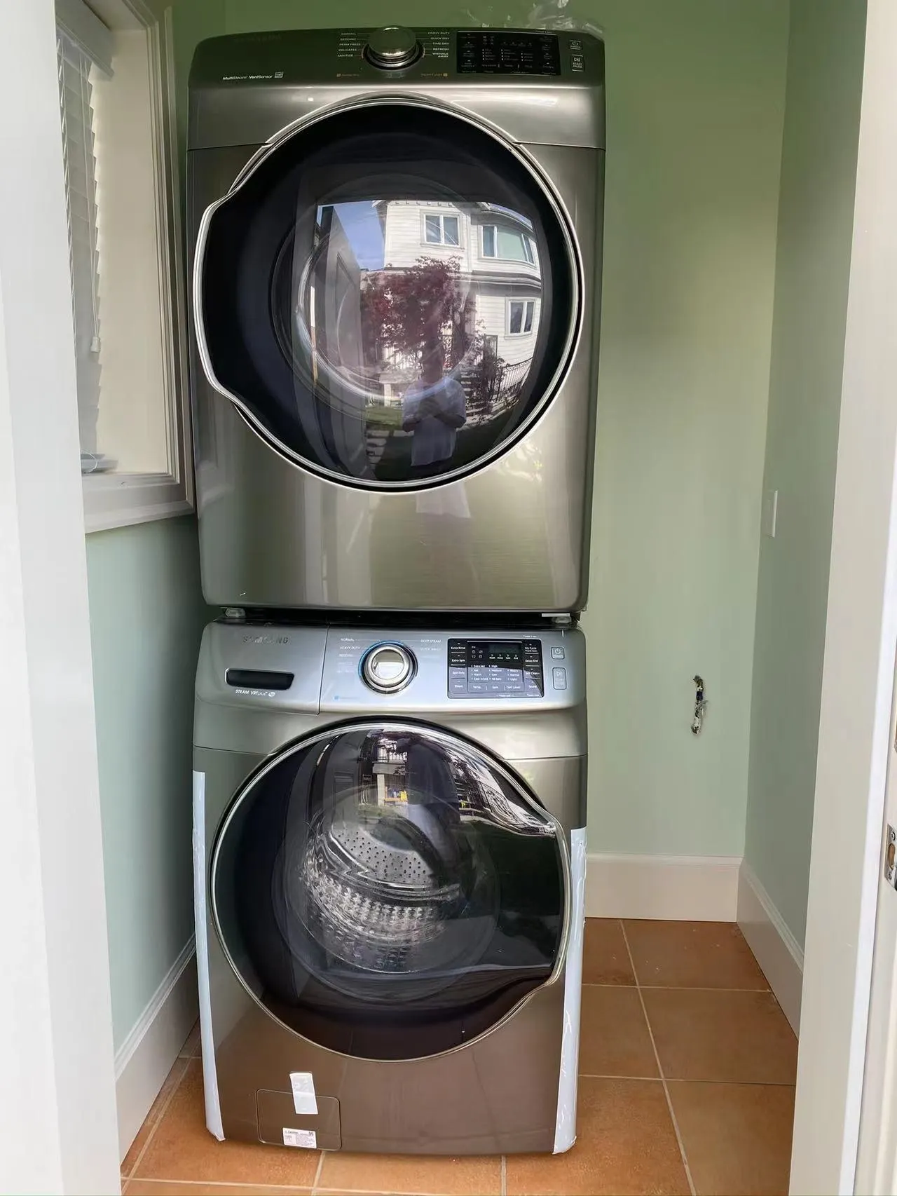 5x E 51th Avenue
