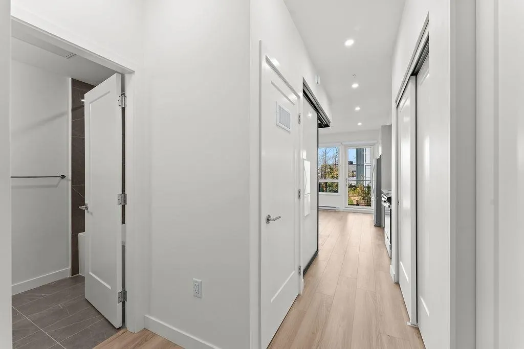 13760 75a Avenue #220