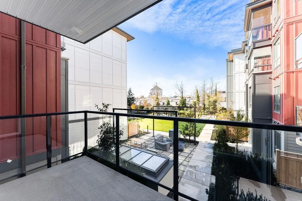 13760 75a Avenue #220