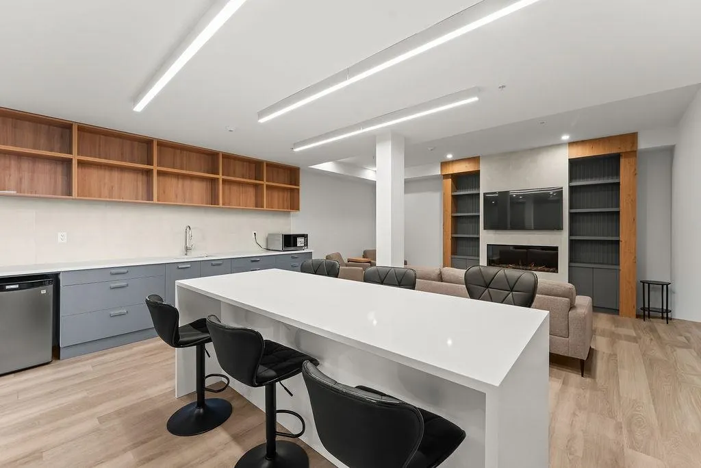 13760 75a Avenue #220