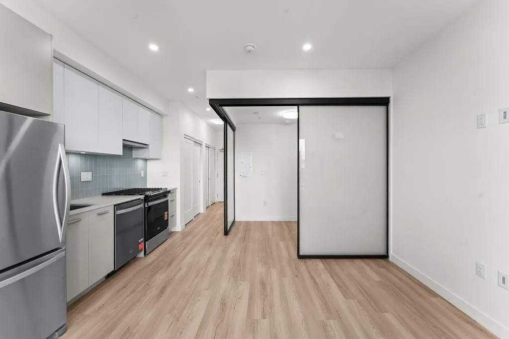 13760 75a Avenue #220