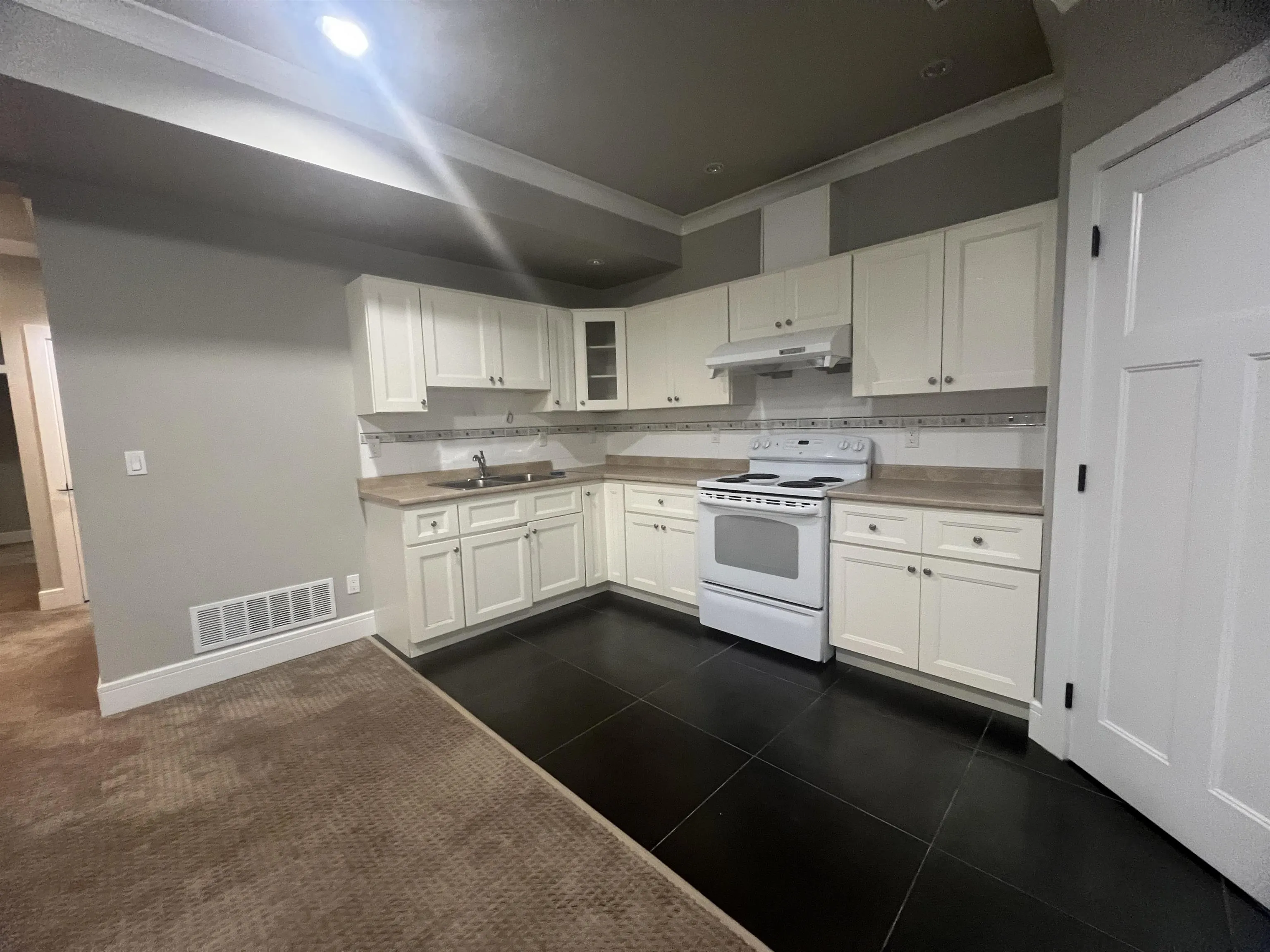16xxx 25th Avenue