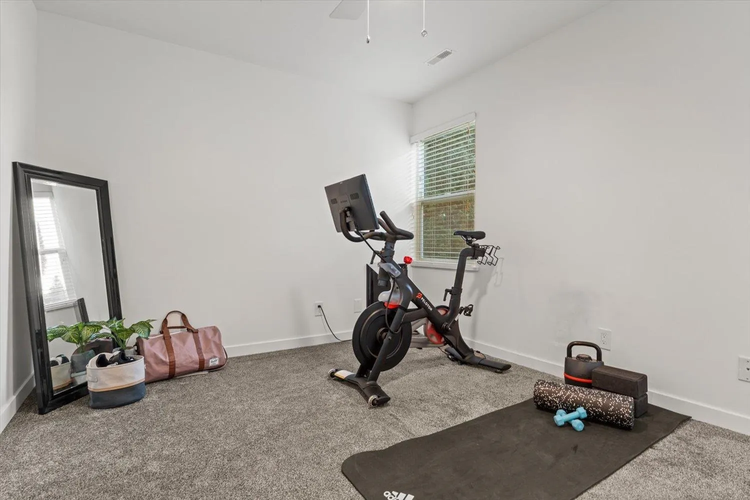 5415 Peach Road #2