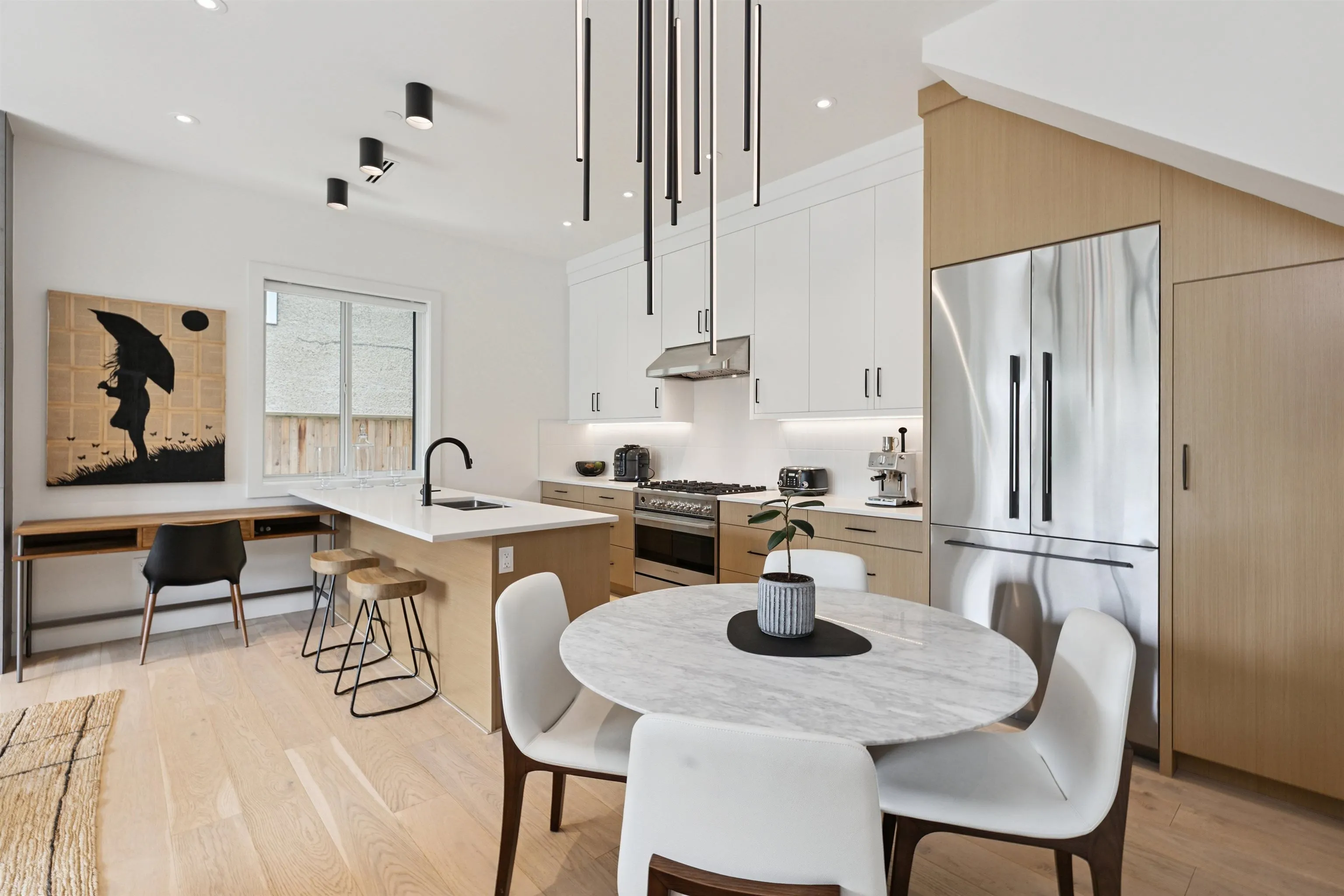 1621 E 11th Avenue #1