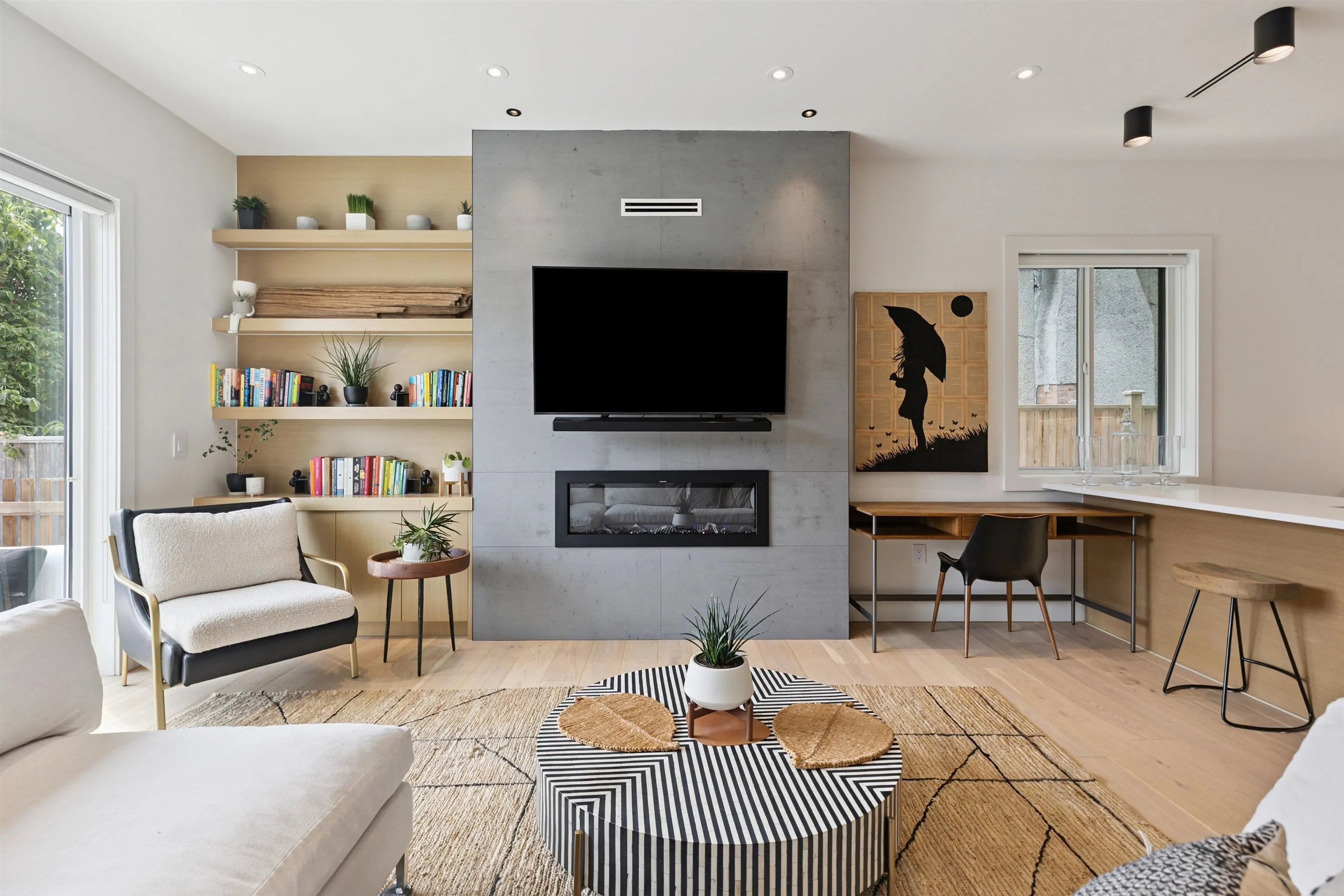 1621 E 11th Avenue #1