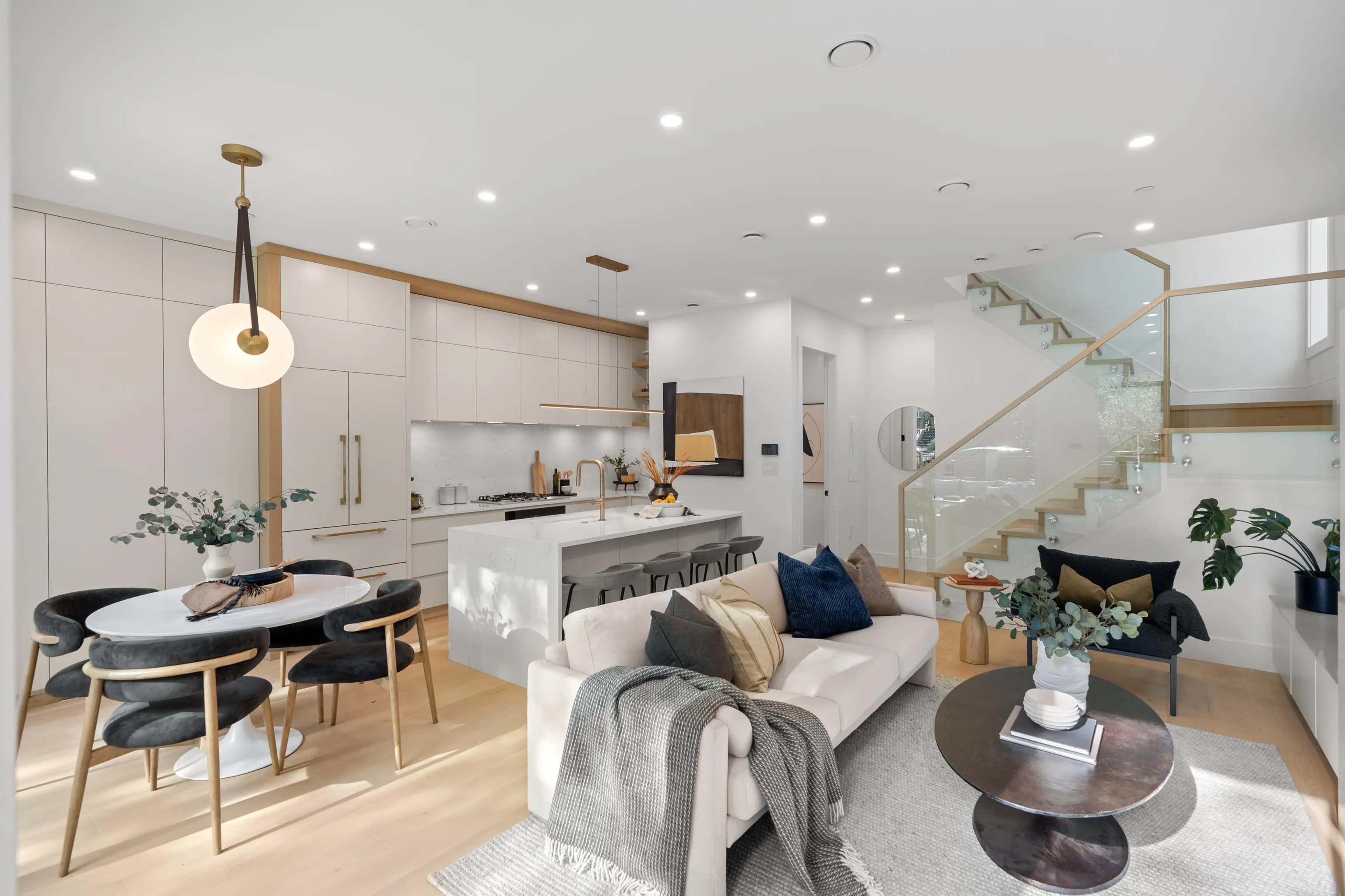 3657 W 11th Avenue #1