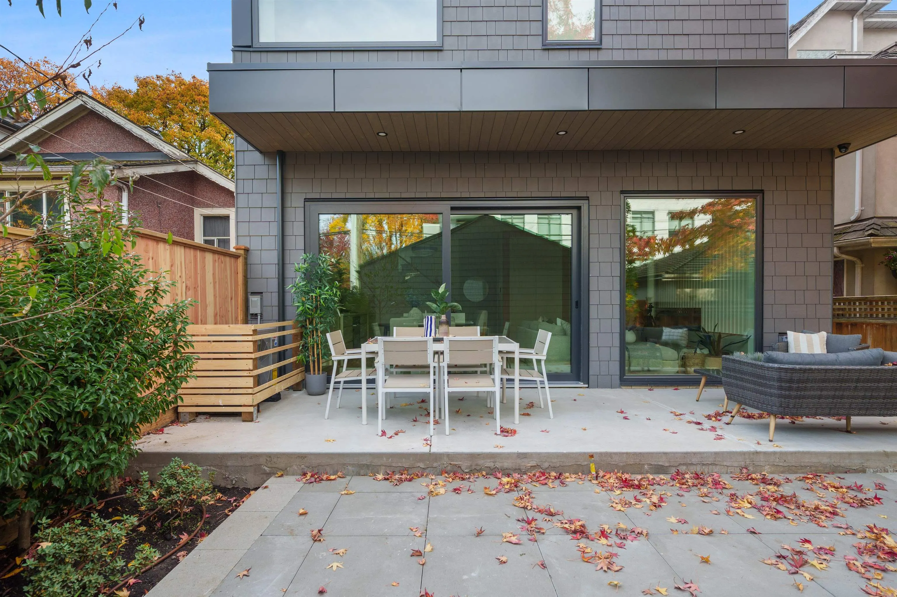 3657 W 11th Avenue #2