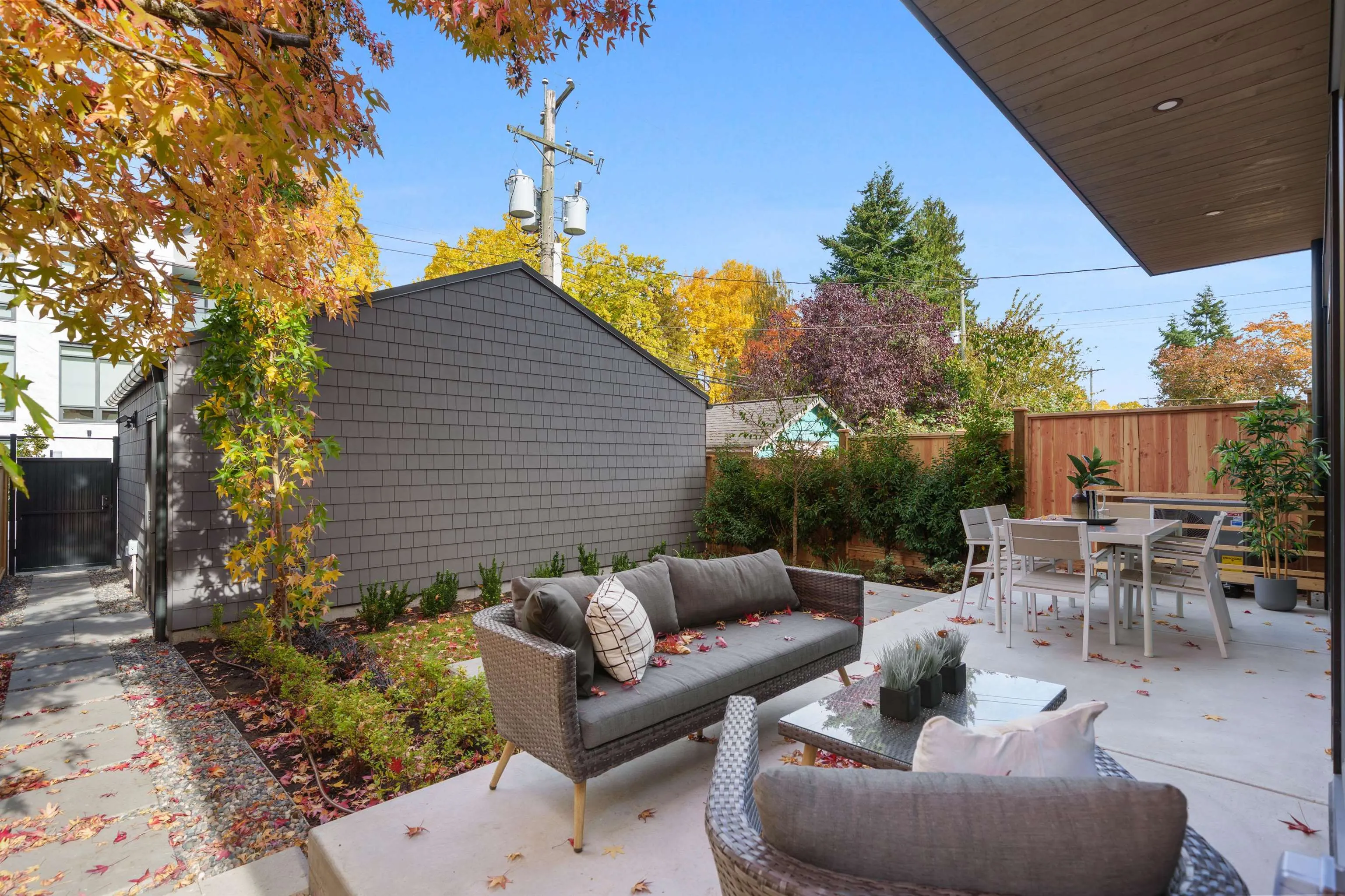 3657 W 11th Avenue #2