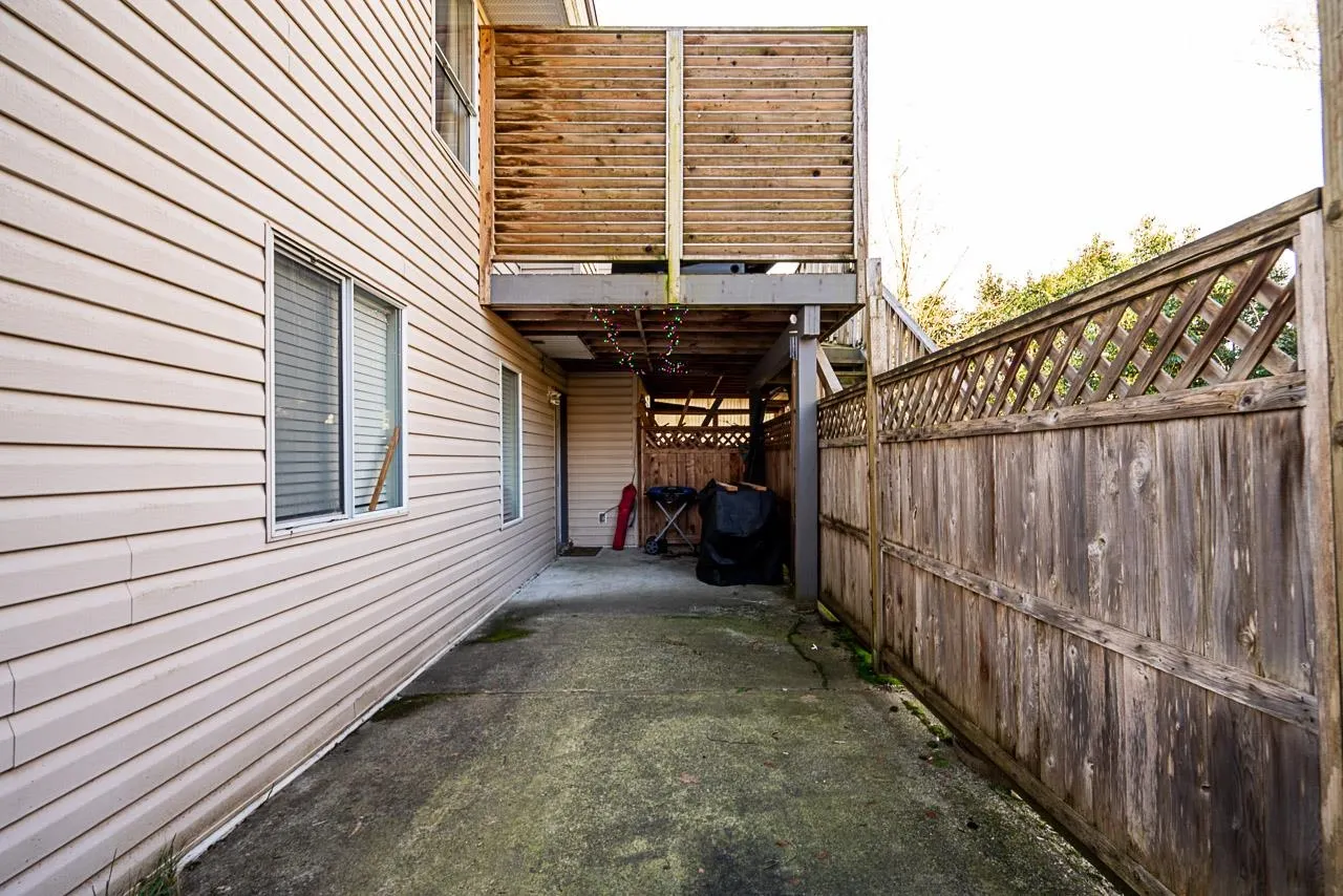 8455 Cade Barr Street