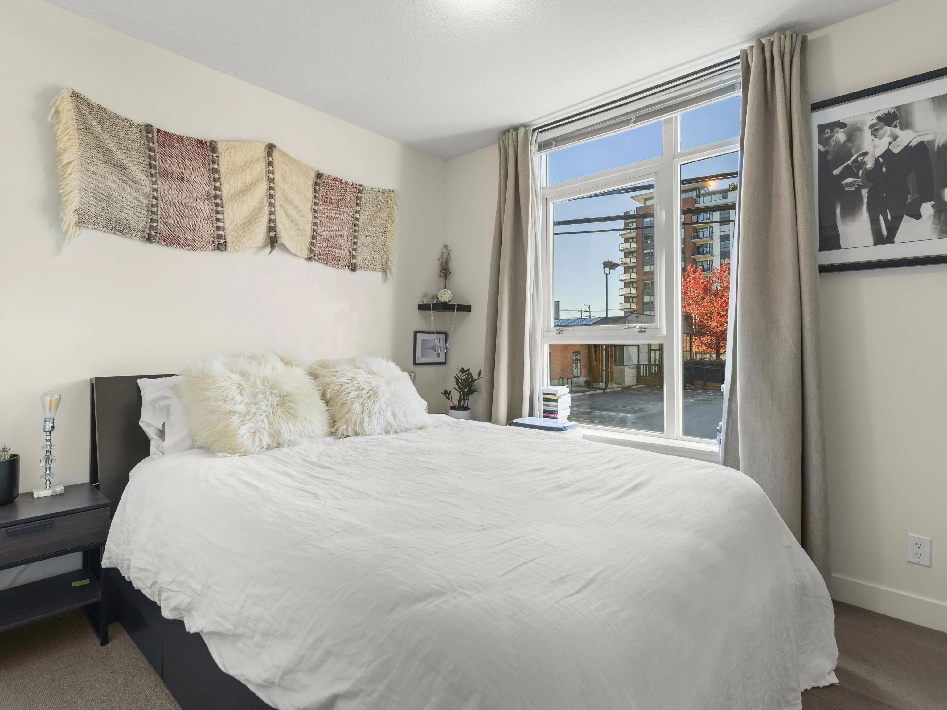 250 E 6th Avenue #352