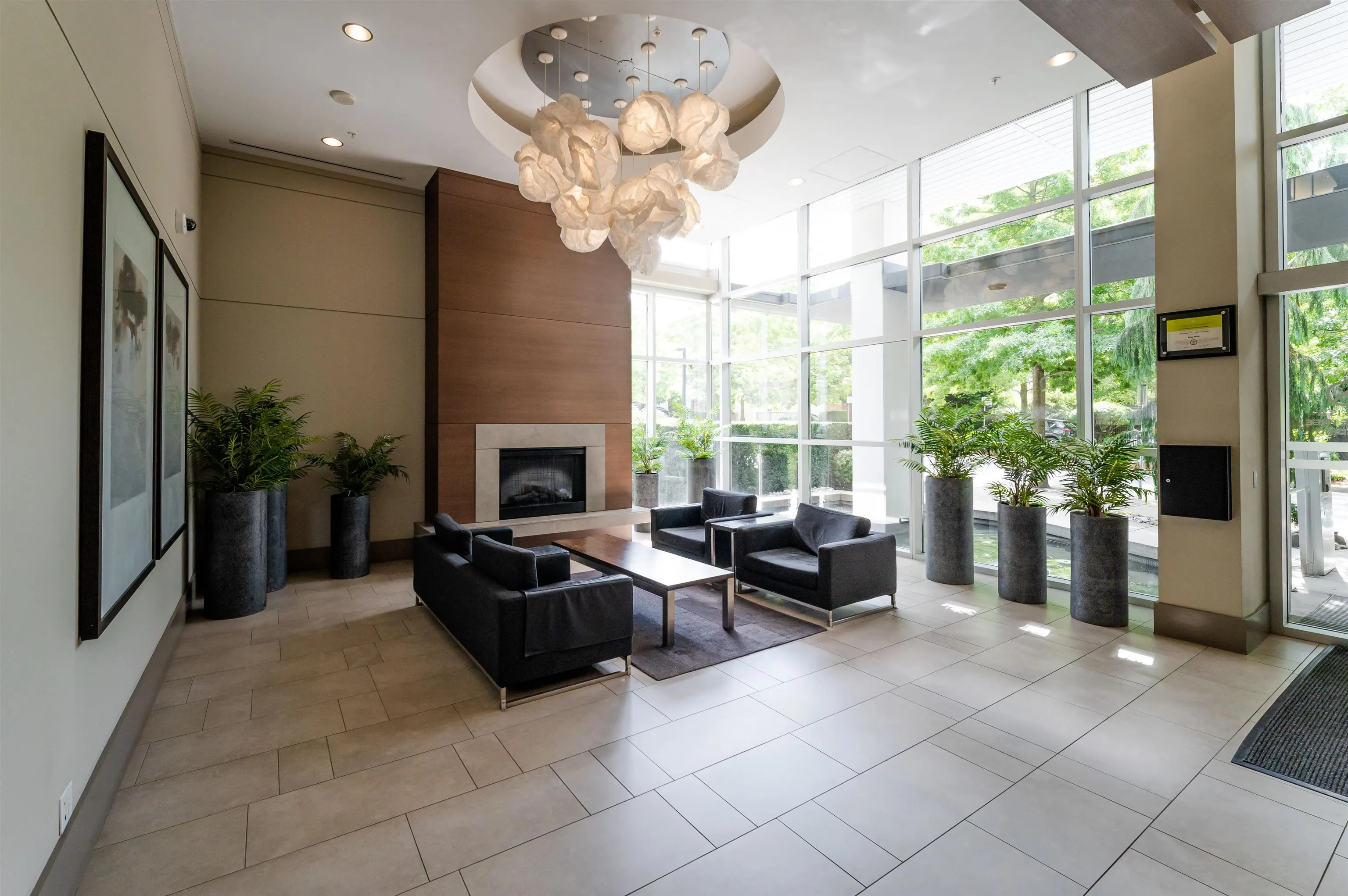 158 W 13th Street #1503