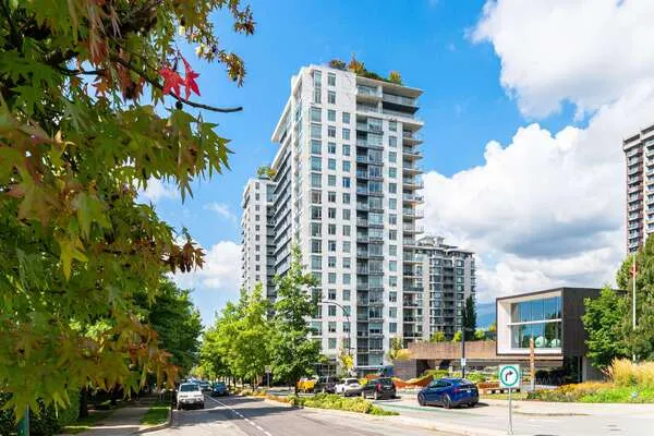 158 W 13th Street #1503