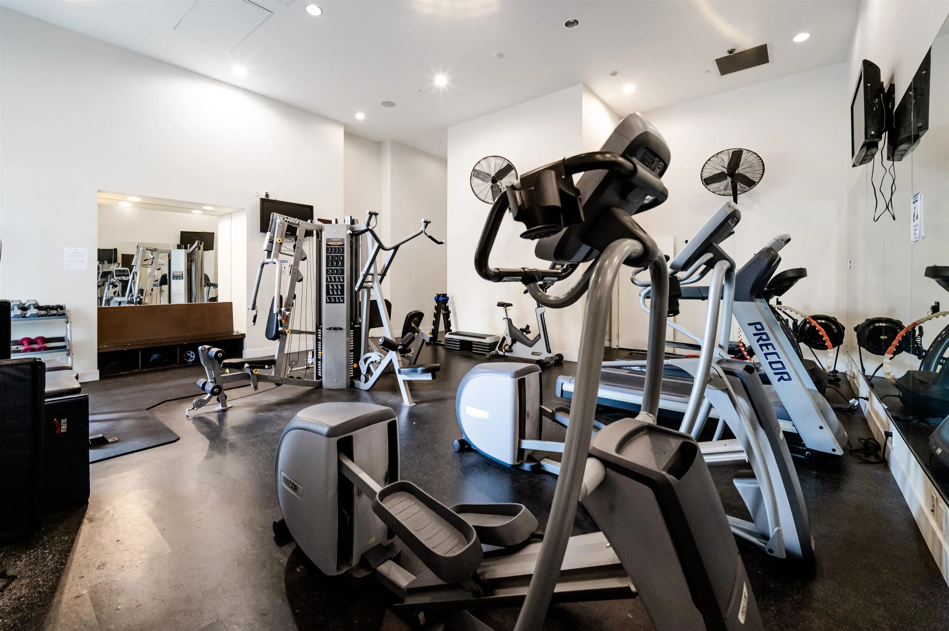 158 W 13th Street #1503