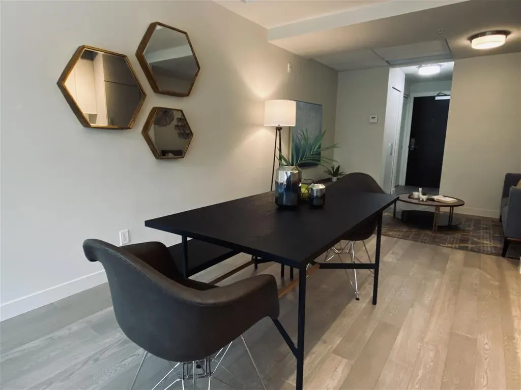 4408 Cambie Street #204