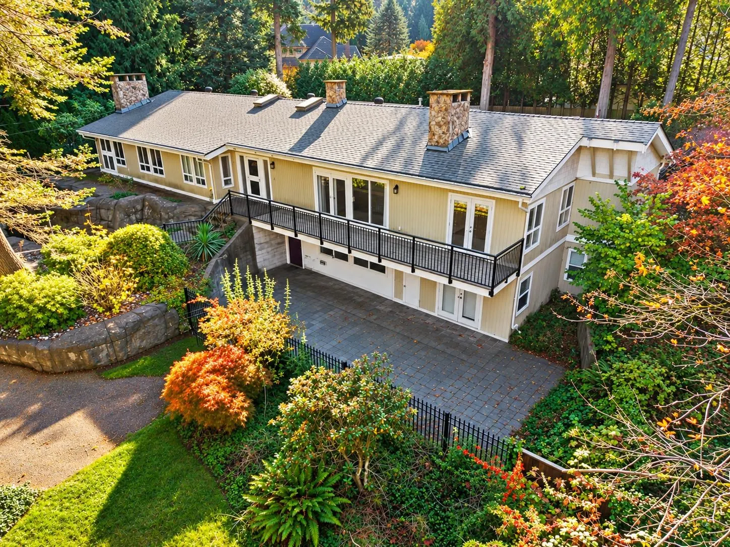 13284 Crescent Road
