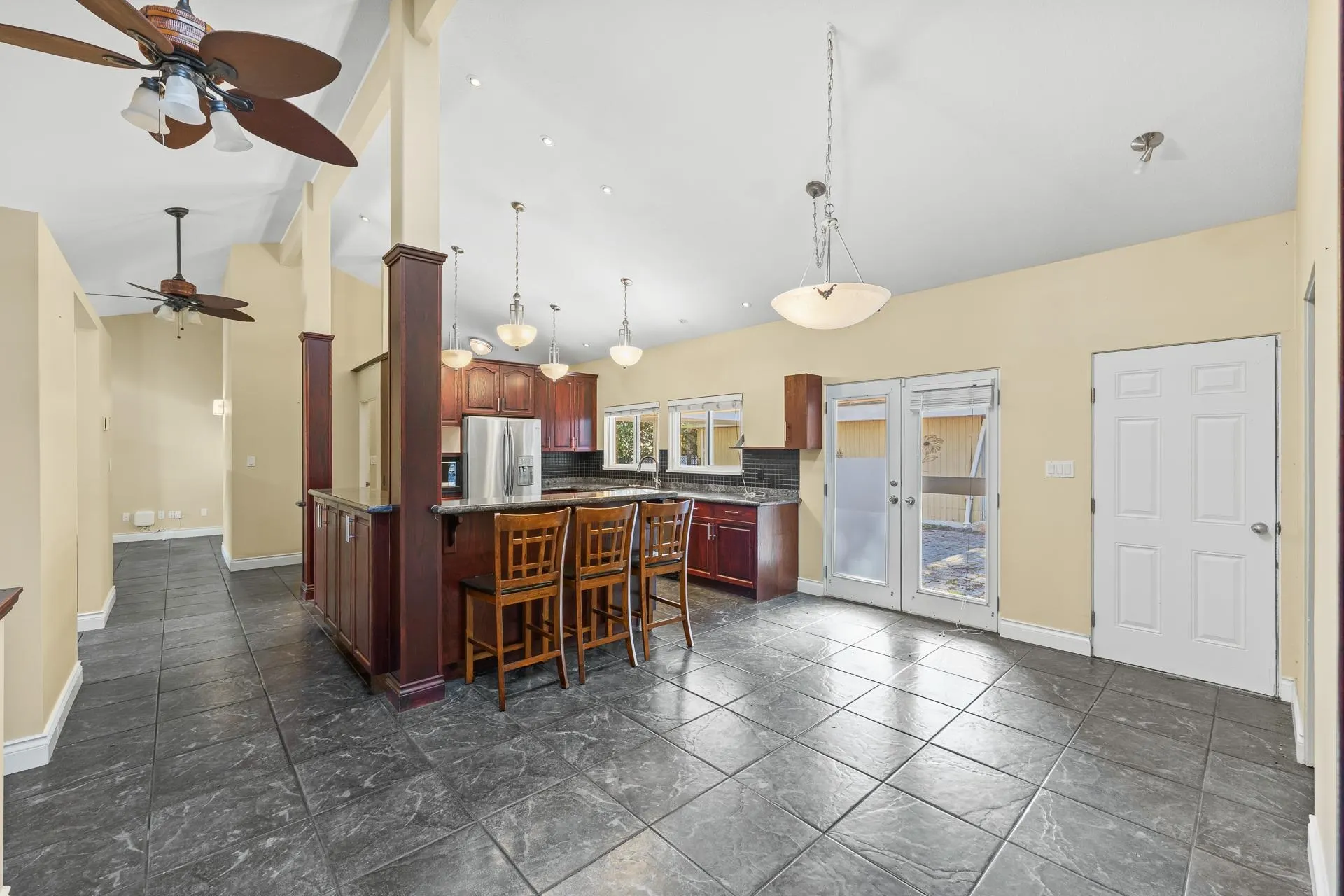 13284 Crescent Road
