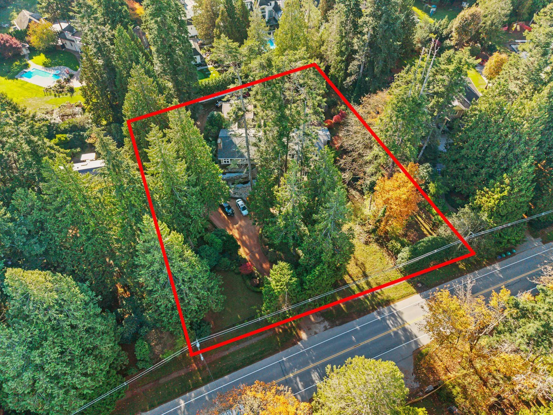 13284 Crescent Road