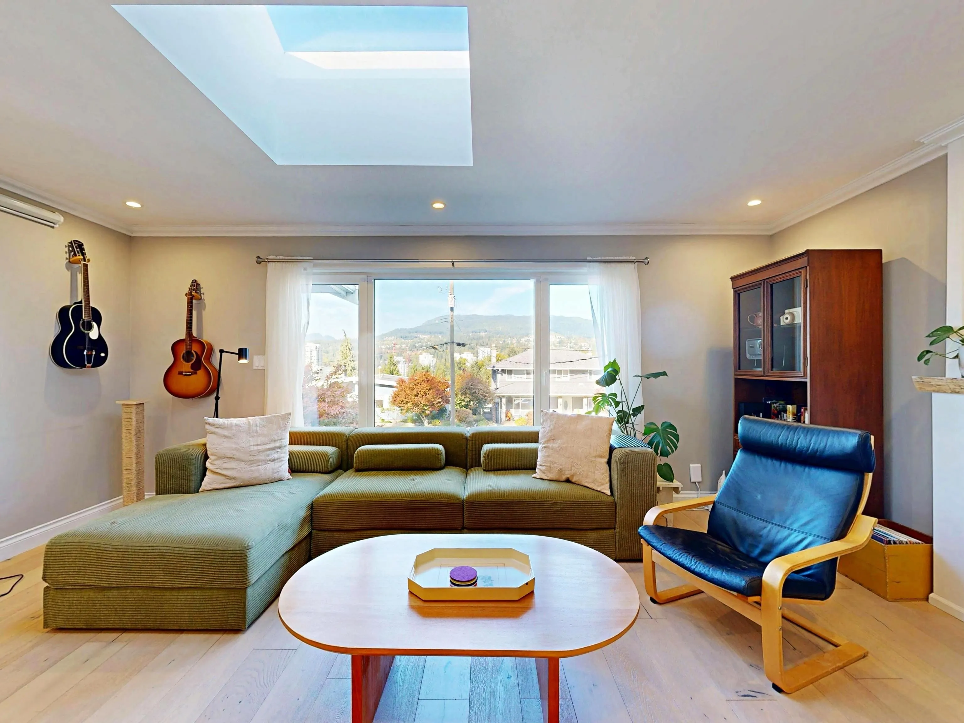 3363 Viewmount Place