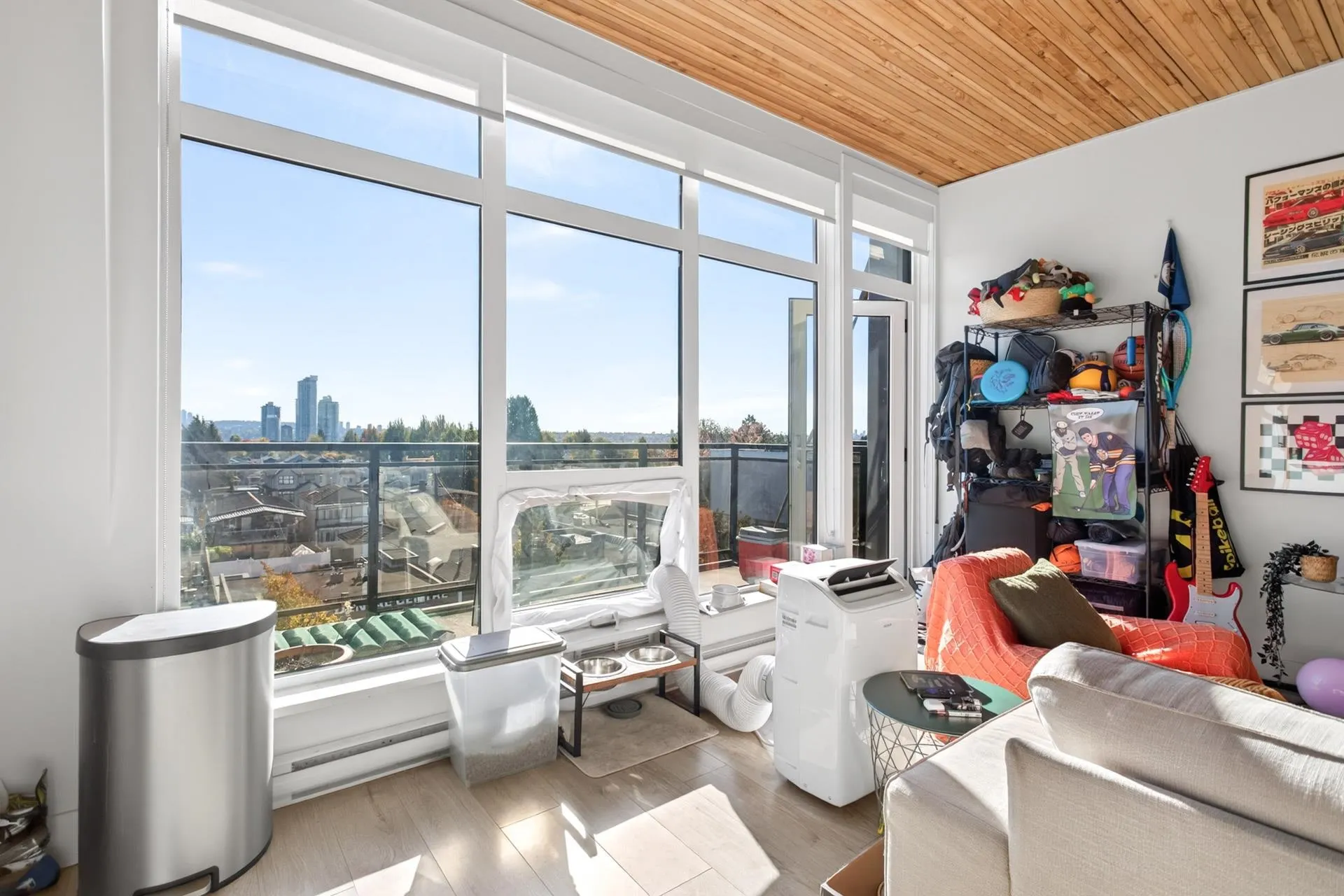 4223 Hastings Street #406